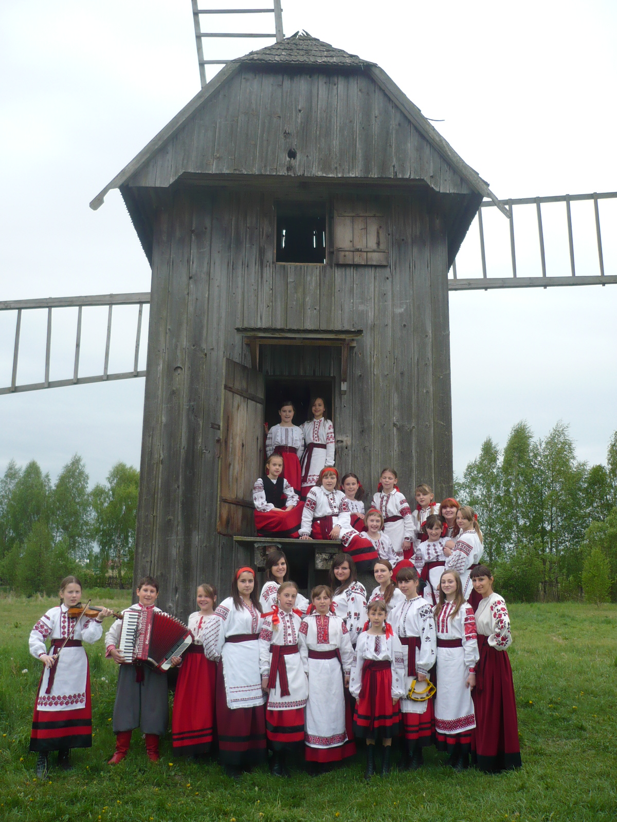 Ukraiński Zespół Pieśni i Tańca „Ranok” z Bielska Podlaskiego – 2009 r.