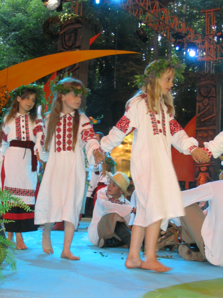 Ukraiński Zespół Pieśni i Tańca „Ranok” z Bielska Podlaskiego – 2005 r.